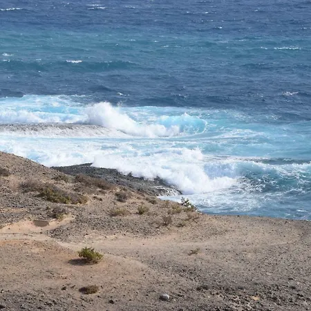 B&B La Caleta Arico Zimmer 3 منزل للإقامة La Mareta