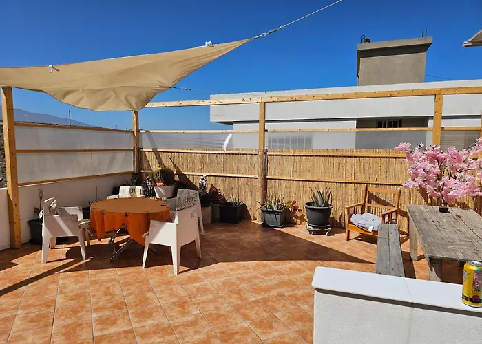 La Caleta Arico 3 Проживание в семье *