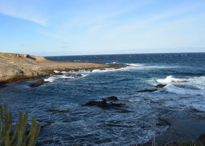 La Caleta Arico 3 Проживание в семье *