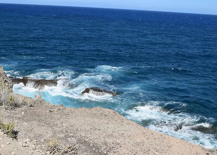 La Caleta Arico 3 ホームステイ *