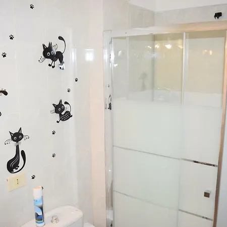 Homestay La Caleta 3 *