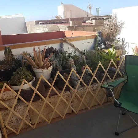 La Caleta 3 Homestay *