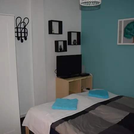 Homestay La Caleta 3 *
